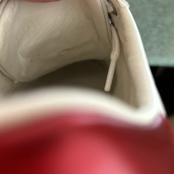 GUCCI Leather and Bee Detail with Ace Crystal Embellished Platform Sneakers - Picture 14 of 14